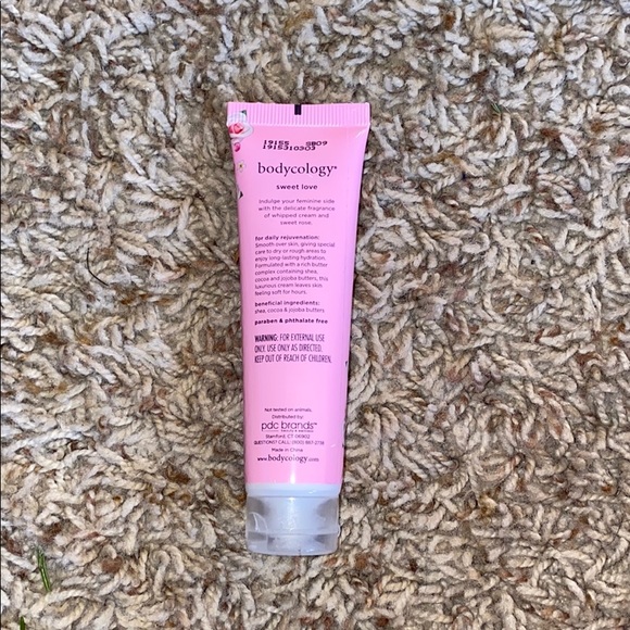 Lotion Bundle - Picture 8 of 8